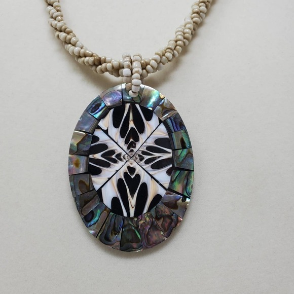 Artisan Seed Bead Mother of Peal Abalone Shell Concentric Oval Pendant Necklace - Picture 2 of 7